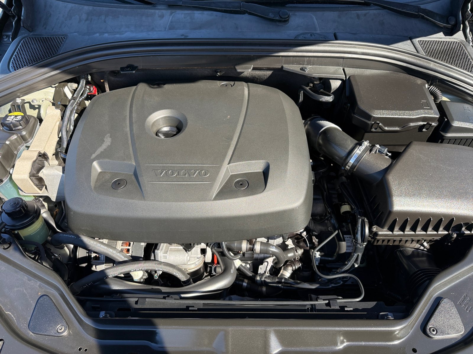 Used 2017 Volvo XC60 T5 Inscription FWD image 20
