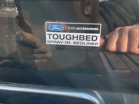 Used 2019 Ford F150 Lariat w/ FX4 Off-Road Package image 17