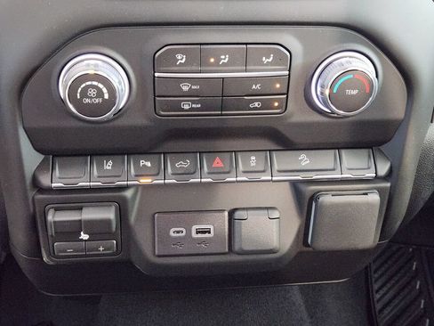 New 2026 Chevrolet Silverado 2500 Custom w/ Custom Value Package AWD/4WD image 15