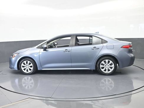 Used 2024 Toyota Corolla LE FWD image 3