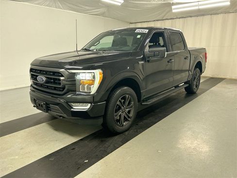 Used 2021 Ford F150 XLT w/ Equipment Group 302A High image 5