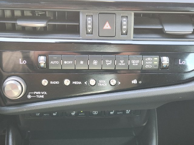 Used 2023 Lexus ES 350 F Sport w/ Accessory Package (Z2) FWD image 20