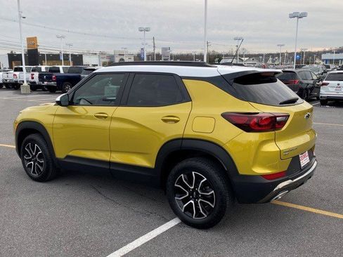 Certified 2025 Chevrolet TrailBlazer ACTIV w/ Driver Confidence Package image 3