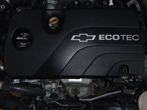 Used 2020 Chevrolet Spark LS image 30