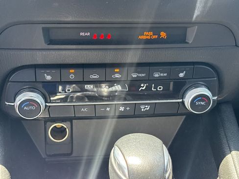Used 2019 MAZDA CX-5 Touring FWD image 22