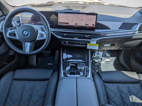 New 2026 BMW X5 xDrive50e w/ M Sport Package AWD/4WD image 15