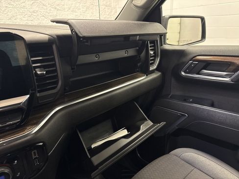 Used 2024 Chevrolet Silverado 1500 RST AWD/4WD image 25