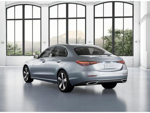 Used 2025 Mercedes-Benz C 300 Sedan image 39