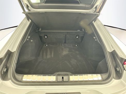 Certified 2025 Porsche Panamera image 35