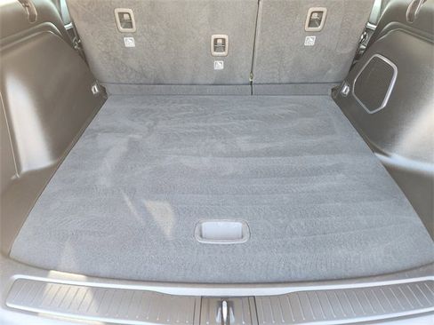 Used 2022 Jeep Grand Cherokee Limited 4xe image 32