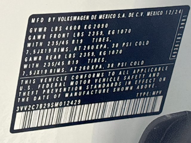 Certified 2025 Volkswagen Taos SE AWD/4WD image 33