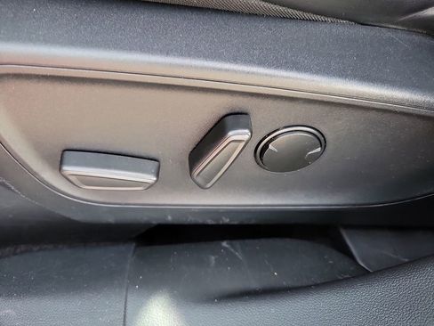 Used 2025 Ford Escape ST-Line image 11