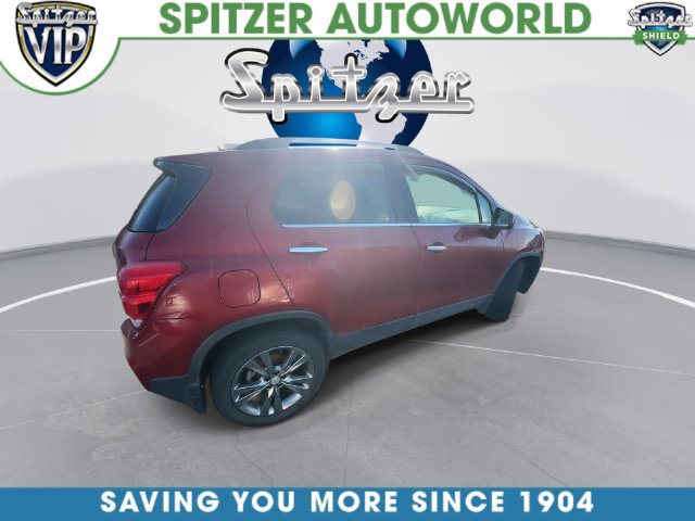 Used 2020 Chevrolet Trax LT w/ Sun & Sound Package AWD/4WD image 15