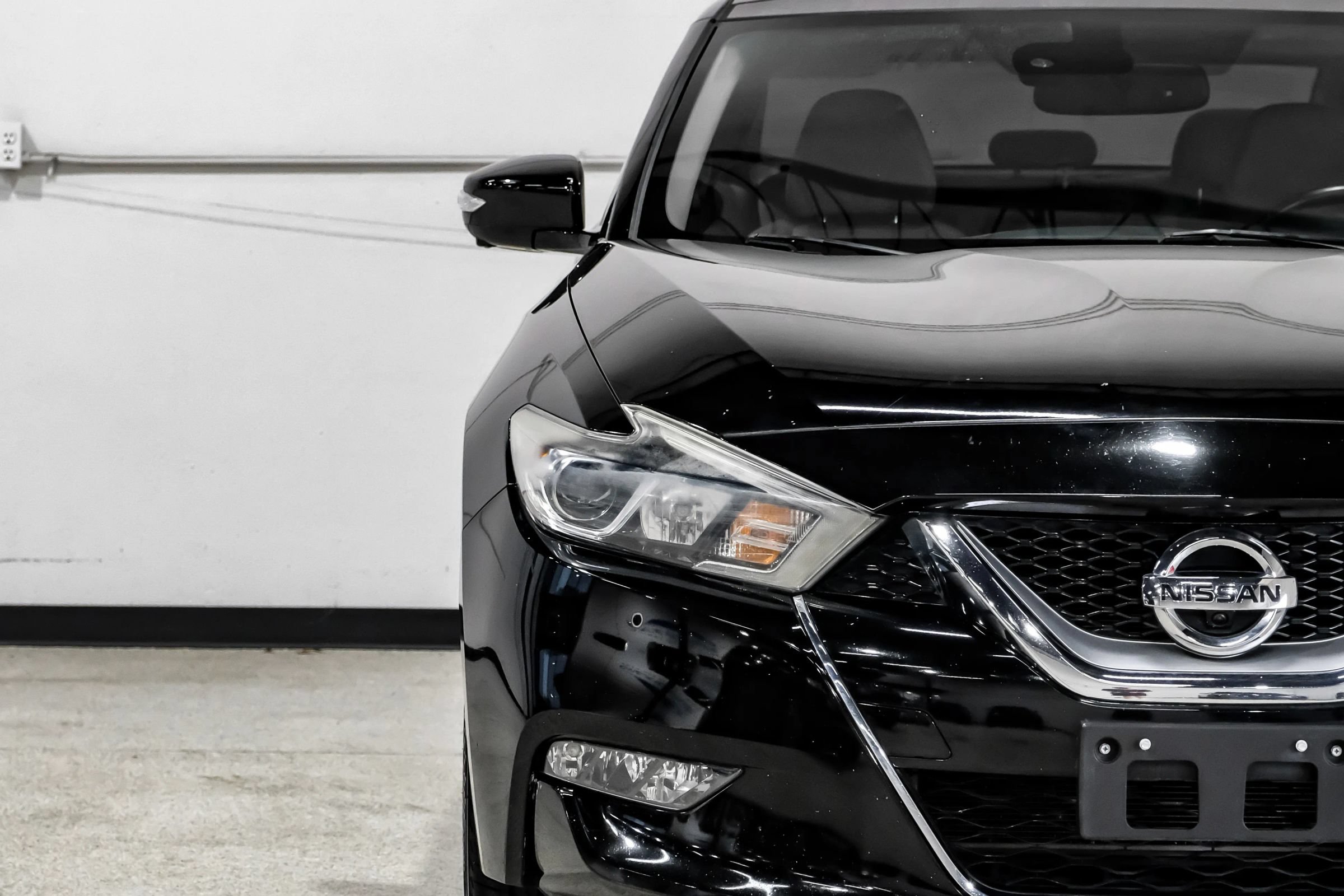 Used 2016 Nissan Maxima Platinum FWD image 46