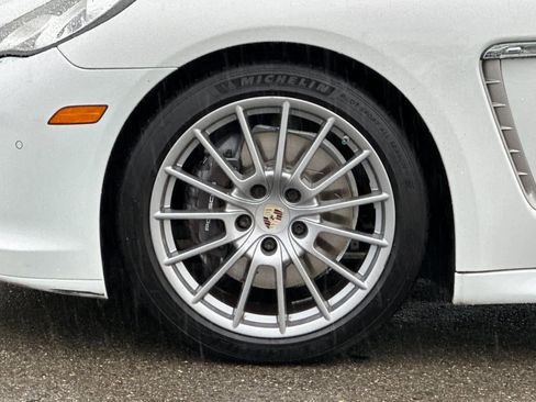 Used 2013 Porsche Panamera image 31