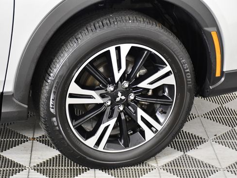Used 2024 Mitsubishi Eclipse Cross SE AWD/4WD image 52