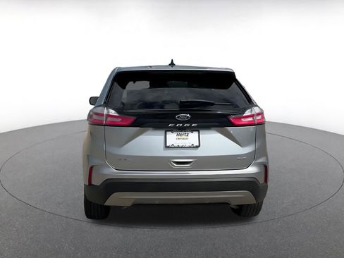 Used 2024 Ford Edge SEL image 12