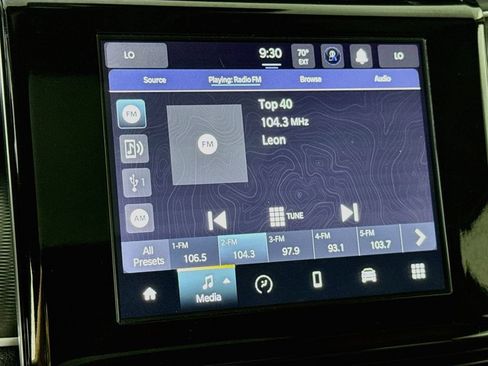 Used 2025 Jeep Grand Cherokee Laredo X AWD/4WD image 7