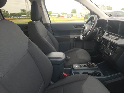 Used 2022 Ford Maverick XL FWD image 11