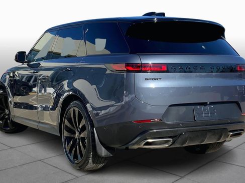 Used 2025 Land Rover Range Rover Sport SE image 11