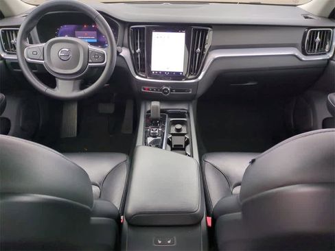 Used 2024 Volvo S60 B5 Core image 14