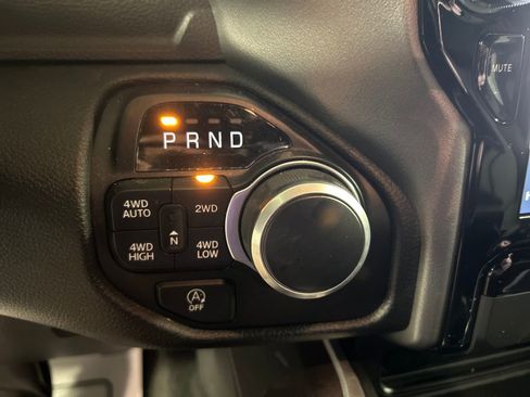 Used 2024 RAM 1500 Big Horn AWD/4WD image 19