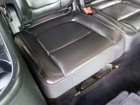 Used 2018 Ford Explorer Limited w/ Ford Safe & Smart Package image 22