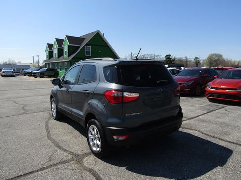 Used 2020 Ford EcoSport SE image 5