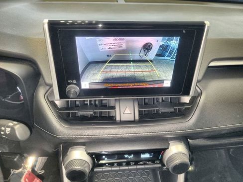 Used 2024 Toyota RAV4 LE image 17