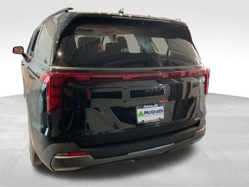New 2026 Kia Carnival SX FWD image 5