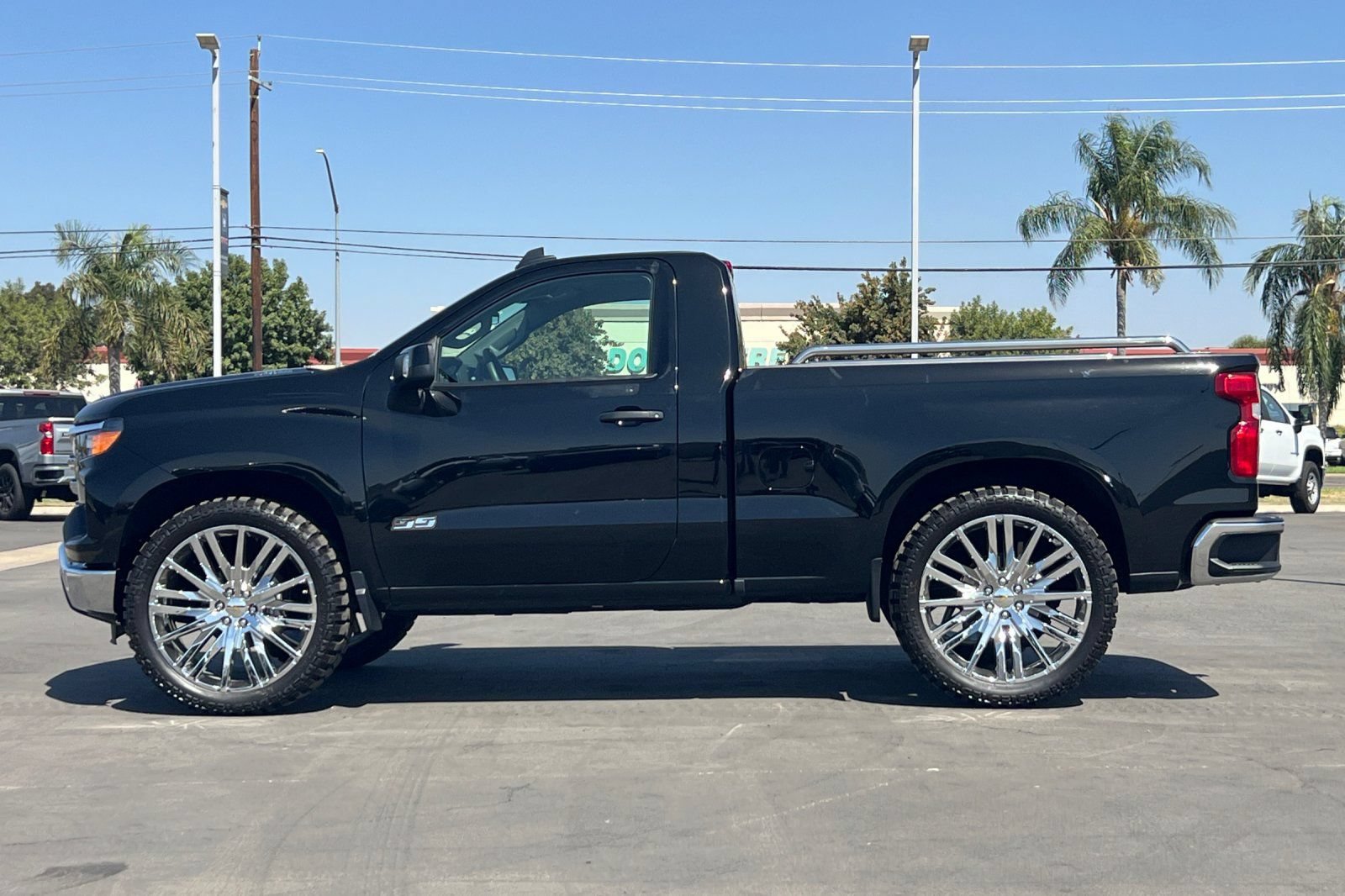 Used 2025 Chevrolet Silverado 1500 W/T w/ WT Safety Package AWD/4WD image 8