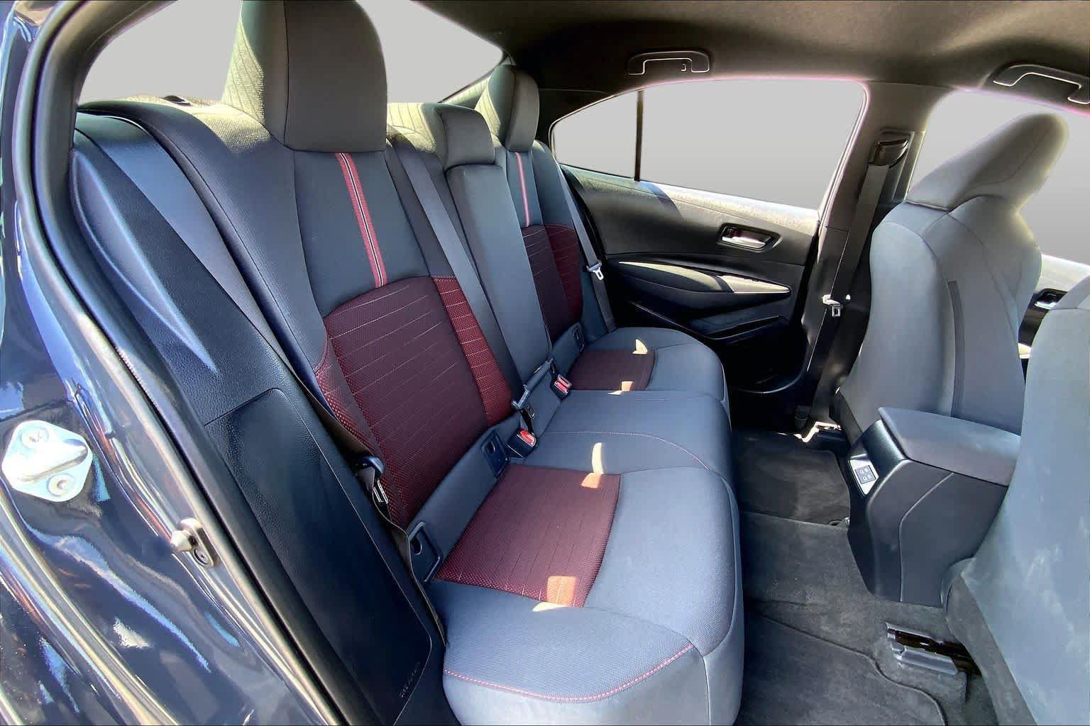Used 2026 Toyota Corolla SE FWD image 19