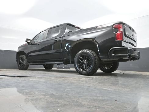 Used 2022 Chevrolet Silverado 1500 LT Trail Boss w/ LT Trail Boss Premium Package AWD/4WD image 37