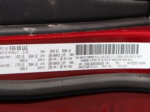 Used 2019 Dodge Durango SXT image 46