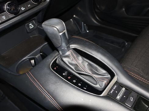 Used 2025 Honda HR-V Sport image 30