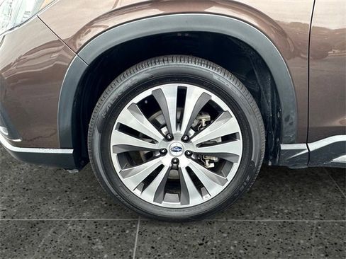 Used 2019 Subaru Ascent Touring w/ Popular Package #3 image 14