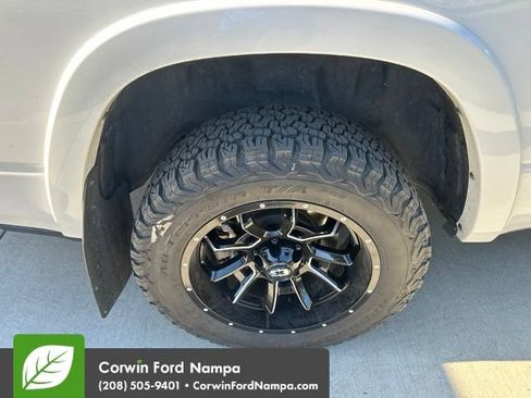Used 2023 RAM 1500 Limited AWD/4WD image 11