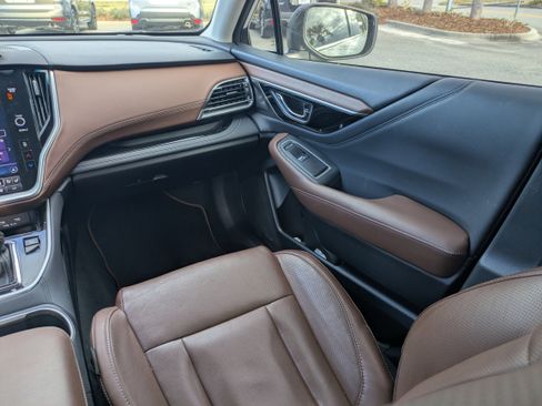 Certified 2022 Subaru Outback Touring w/ Tech Package 3 image 17