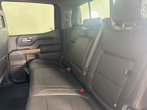 Used 2020 Chevrolet Silverado 1500 LT Trail Boss AWD/4WD image 23