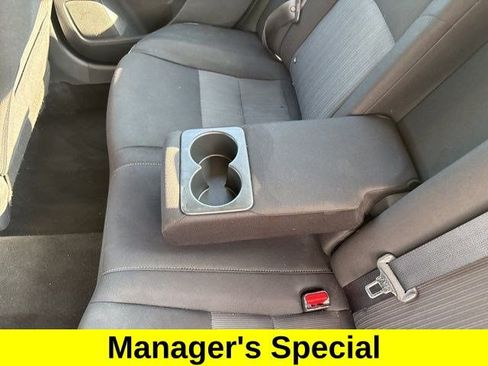 Used 2022 Nissan Sentra SV image 31