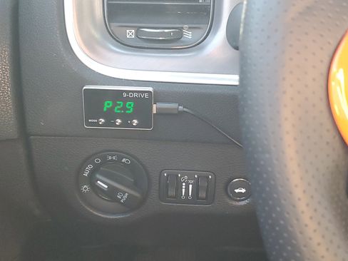 Used 2021 Dodge Charger SXT w/ Driver Convenience Group image 23