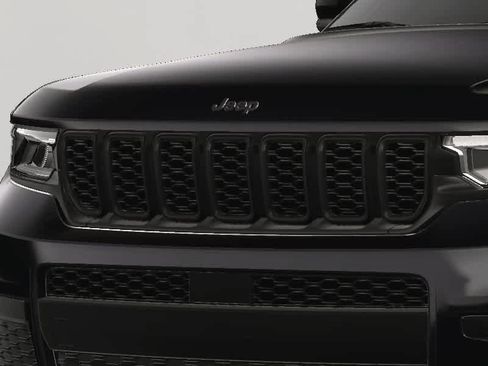 New 2025 Jeep Grand Cherokee L Altitude image 14