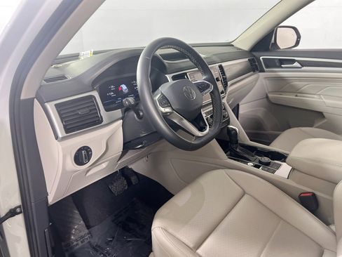 Used 2023 Volkswagen Atlas SE image 9