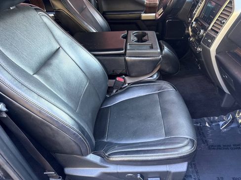 Used 2016 Ford F150 Lariat AWD/4WD image 15