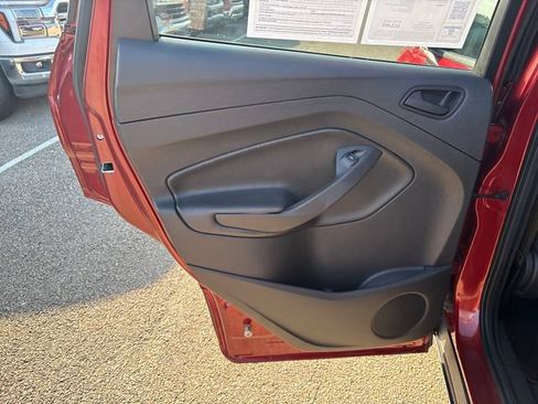 Used 2016 Ford Escape S FWD image 20