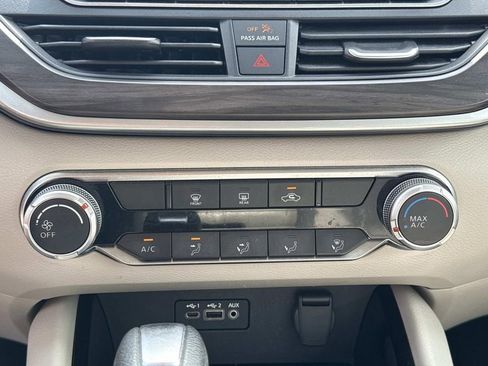 Certified 2024 Nissan Altima 2.5 SV AWD/4WD image 24