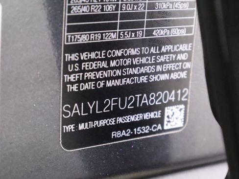 Certified 2026 Land Rover Range Rover Velar Dynamic SE image 36