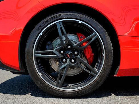 Used 2020 Chevrolet Corvette Stingray Premium Cpe w/ 3LT Preferred Equipment Group RWD image 27