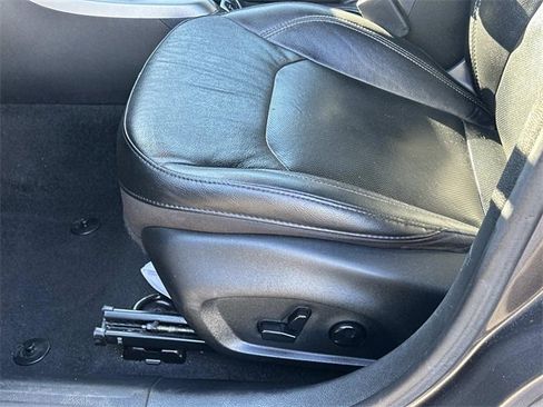 Certified 2021 Jeep Compass 80th Special Edition image 19