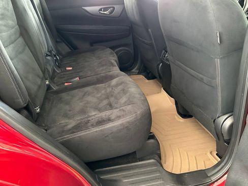 Used 2016 Nissan Rogue SV w/ SV Premium Package FWD image 36